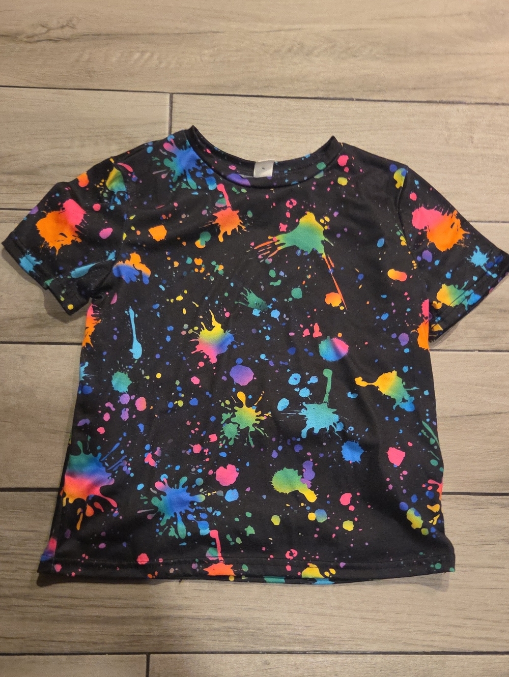 SHEIN Kids Black Short-Sleeve Tee with Neon Paint-Splatter